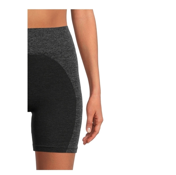 NWT CHLOE TING WOMEN'S SEAMLESS MARL BIKER SHORTS 5" INSEAM - Picture 4 of 8